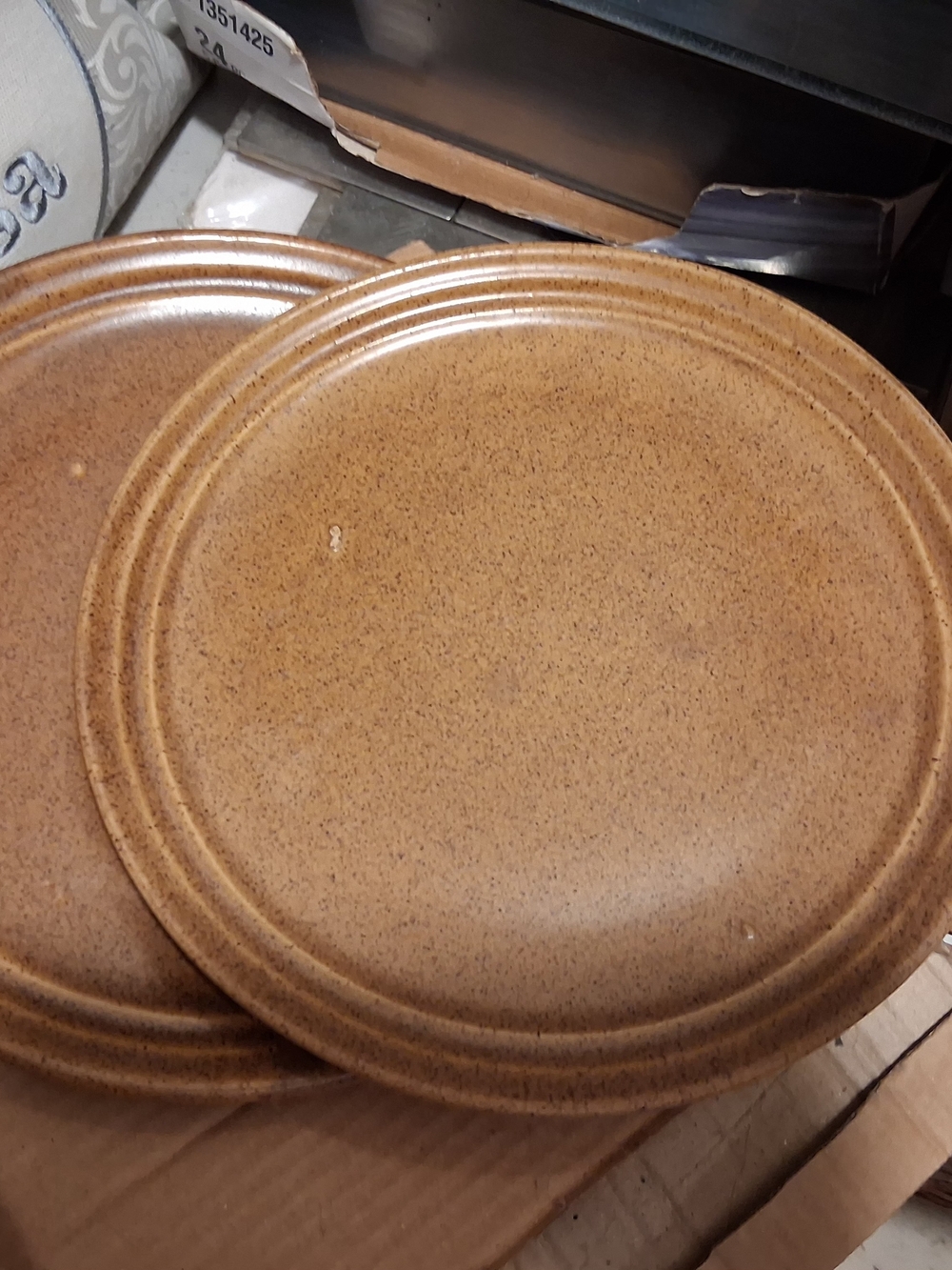 Vintage Monmouth Pottery Stoneware Dinner Plates 8
